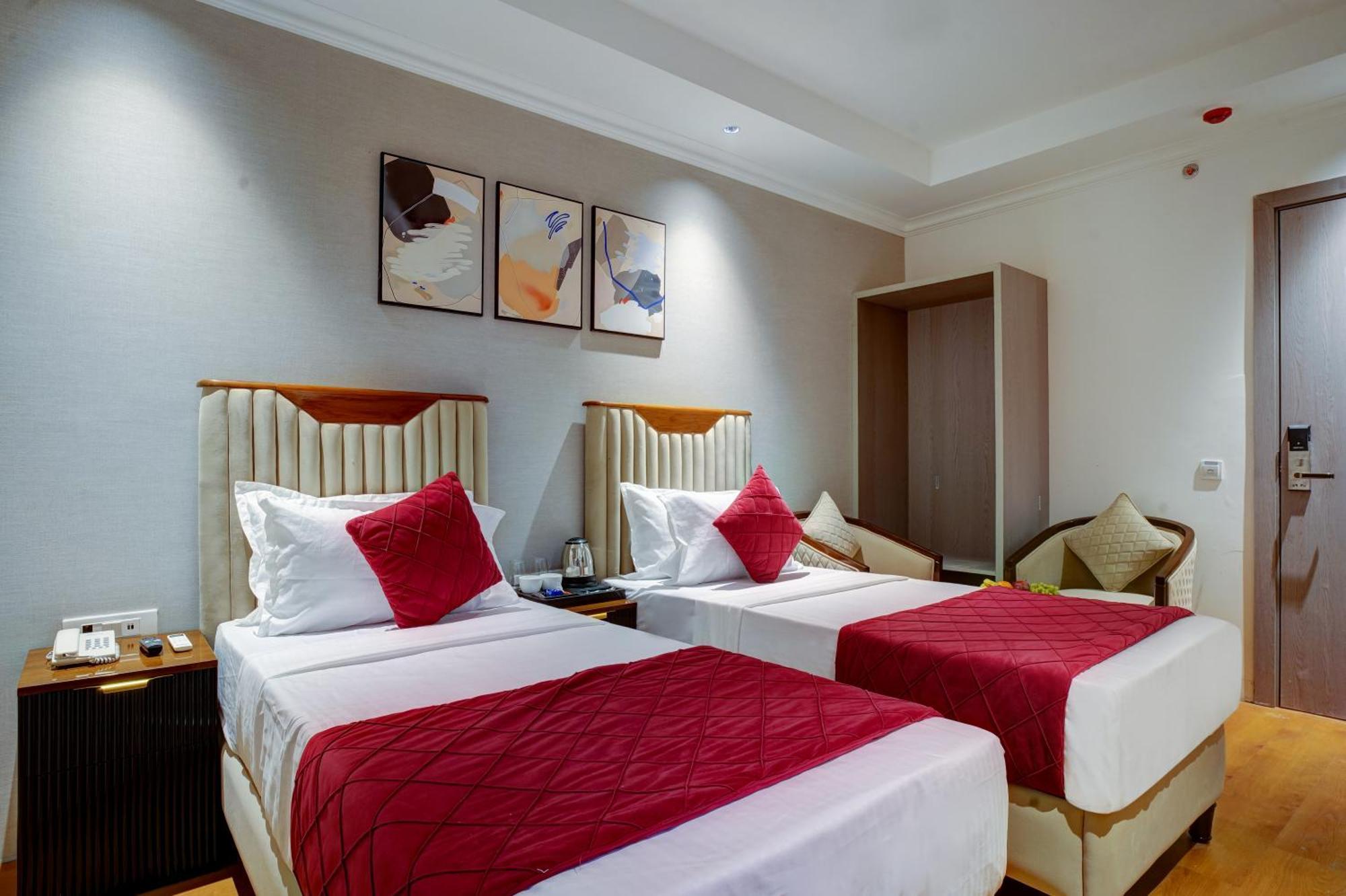 Hotel Iva Premium Aerocity - Free Airport Pickup Or Drop New Delhi
